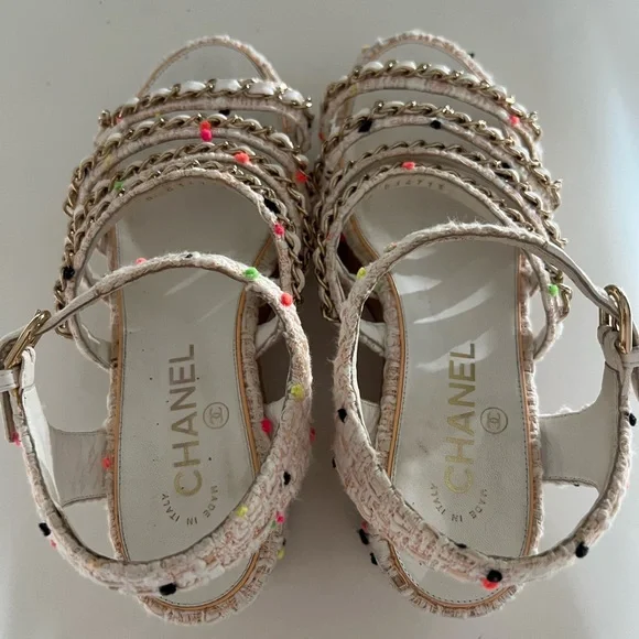 CHANEL Beige and Gold Chain Strap Sandals - Picture 6 of 6